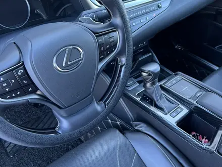 Lexus ES 250 2020 года за 23 000 000 тг. в Уральск – фото 8