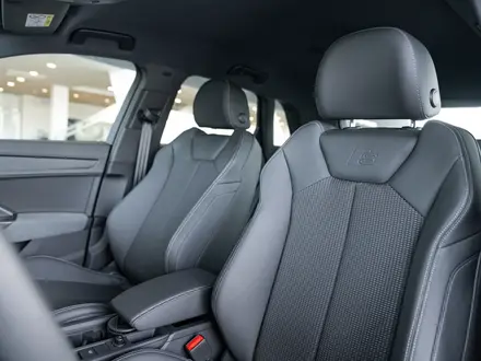Audi Q3 40 TFSI Quattro 2023 года за 22 500 000 тг. в Алматы – фото 40