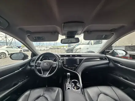 Toyota Camry 2019 года за 8 512 200 тг. в Алматы – фото 11