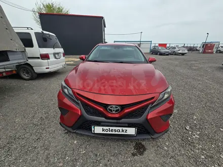 Toyota Camry 2019 года за 8 512 200 тг. в Алматы – фото 14