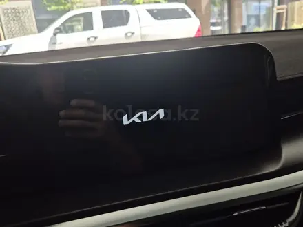 Kia K5 2025 года за 15 300 000 тг. в Атырау – фото 21
