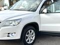 Volkswagen Tiguan 2011 годаfor5 200 000 тг. в Шымкент – фото 4