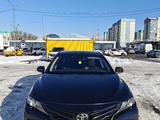 Toyota Camry 2020 года за 13 000 000 тг. в Алматы