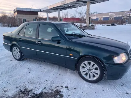 Mercedes-Benz E 200 1994 года за 2 500 000 тг. в Усть-Каменогорск – фото 3