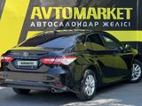 Toyota Camry 2020 года за 11 500 000 тг. в Семей – фото 4
