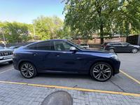 BMW X6 2021 года за 63 650 000 тг. в Алматы
