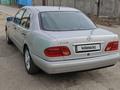 Mercedes-Benz E 280 1997 годаүшін4 200 000 тг. в Тараз – фото 2