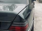 Mercedes-Benz E 230 1991 года за 1 300 000 тг. в Жаркент – фото 5