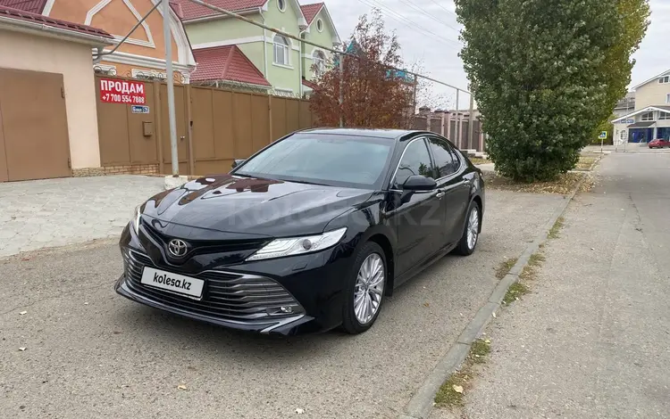 Toyota Camry 2018 года за 14 000 000 тг. в Костанай