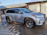Toyota Highlander 2018 годаүшін14 500 000 тг. в Алматы