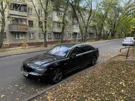 BMW 760 2005 года за 5 000 000 тг. в Алматы – фото 11