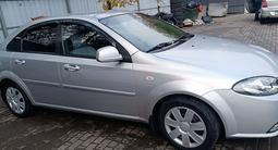 Daewoo Gentra 2014 годаfor2 850 000 тг. в Алматы – фото 3