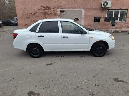 ВАЗ (Lada) Granta 2190 2013 года за 2 250 000 тг. в Усть-Каменогорск – фото 3