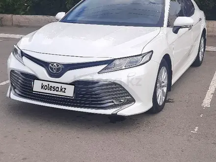 Toyota Camry 2020 года за 13 000 000 тг. в Астана