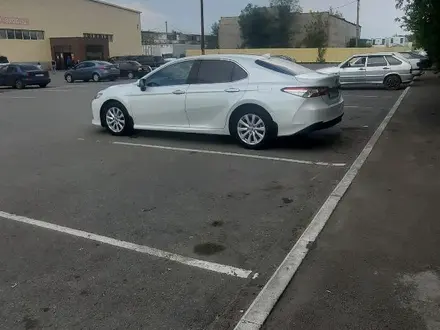 Toyota Camry 2020 года за 13 000 000 тг. в Астана – фото 6