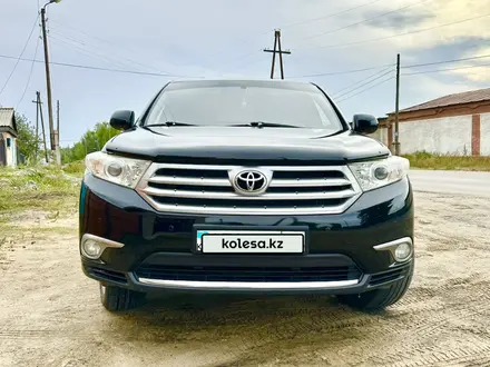 Toyota Highlander 2011 года за 14 000 000 тг. в Семей – фото 13