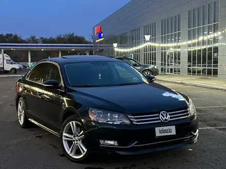 Volkswagen Passat 2015 года за 3 400 000 тг. в Уральск