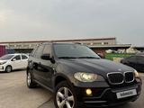 BMW X5 2010 годаүшін6 300 000 тг. в Алматы – фото 2