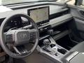Toyota RAV4 Luxe 2026 года за 25 190 000 тг. в Актобе – фото 8