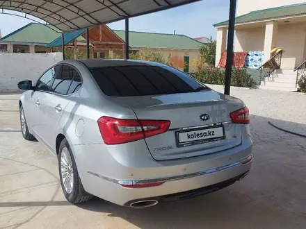 Kia Cadenza 2015 года за 10 100 000 тг. в Актау – фото 4