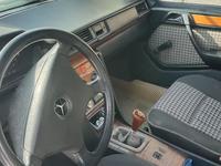 Mercedes-Benz E 200 1992 годаfor1 550 000 тг. в Тараз