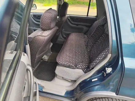 Honda CR-V 1998 года за 3 000 000 тг. в Алматы – фото 8