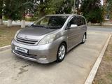 Toyota Isis 2007 года за 2 500 000 тг. в Уральск – фото 3