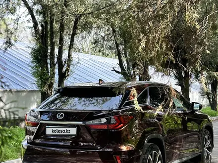 Lexus RX 200t 2017 года за 19 000 000 тг. в Алматы – фото 4