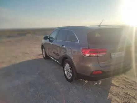 Kia Sorento 2015 года за 12 000 000 тг. в Актау – фото 2