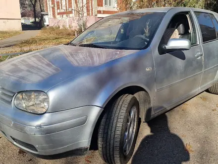 Volkswagen Golf 2001 года за 2 800 000 тг. в Астана – фото 2