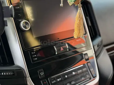Toyota Land Cruiser 2018 года за 30 000 000 тг. в Астана – фото 15
