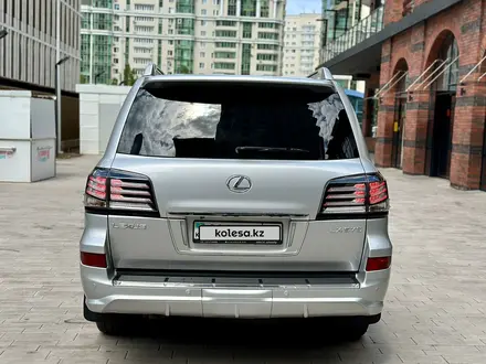 Lexus LX 570 2013 года за 21 000 000 тг. в Астана – фото 4