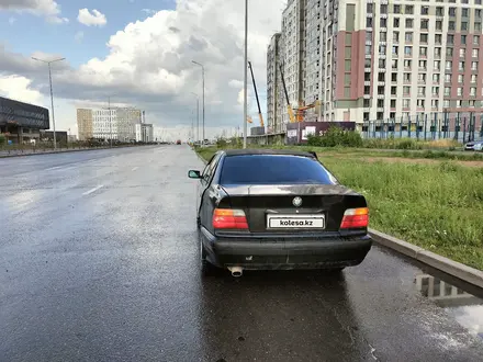 BMW 318 1992 года за 1 600 000 тг. в Астана – фото 2