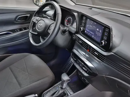 Hyundai Bayon 2023 года за 7 190 000 тг. в Алматы – фото 13