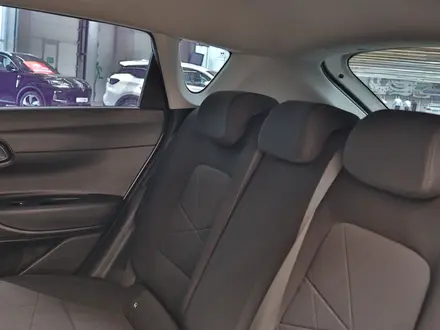 Hyundai Bayon 2023 года за 7 190 000 тг. в Алматы – фото 15