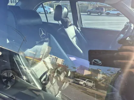 Mercedes-Benz E 320 2000 года за 4 800 000 тг. в Актау – фото 13
