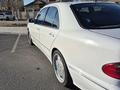 Mercedes-Benz E 320 2000 года за 4 800 000 тг. в Актау – фото 23