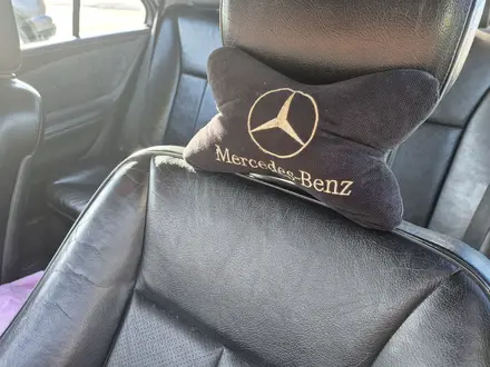 Mercedes-Benz E 320 2000 года за 4 800 000 тг. в Актау – фото 24