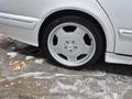 Mercedes-Benz E 320 2000 года за 4 800 000 тг. в Актау – фото 2