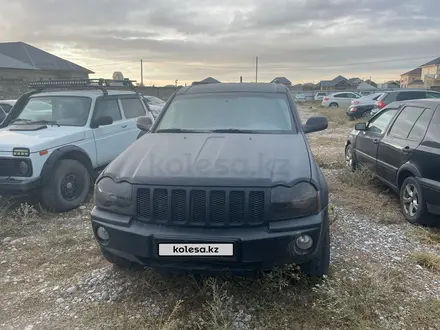 Jeep Grand Cherokee 2006 года за 4 000 000 тг. в Шымкент