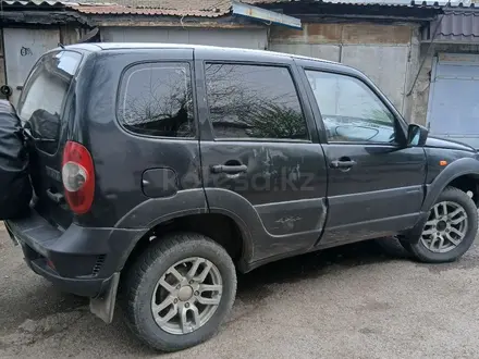 Chevrolet Niva 2010 года за 1 950 000 тг. в Костанай – фото 7
