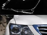 Стекло фары Lexus LX570 (2007-2012) за 19 000 тг. в Караганда
