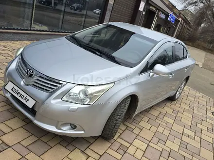 Toyota Avensis 2010 года за 5 900 000 тг. в Уральск – фото 2