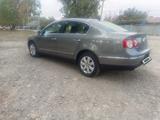 Volkswagen Passat 2007 годаfor3 800 000 тг. в Алматы – фото 3