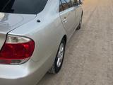 Toyota Camry 2003 годаfor5 000 000 тг. в Актау – фото 5