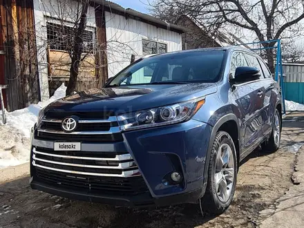 Toyota Highlander 2015 года за 12 200 000 тг. в Алматы – фото 2