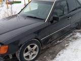 Mercedes-Benz E 300 1991 года за 1 400 000 тг. в Караганда – фото 2