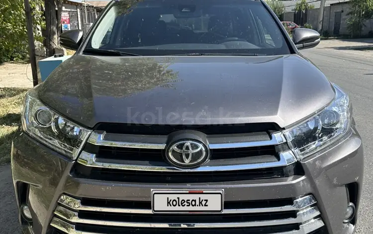 Toyota Highlander 2019 года за 16 000 000 тг. в Шымкент