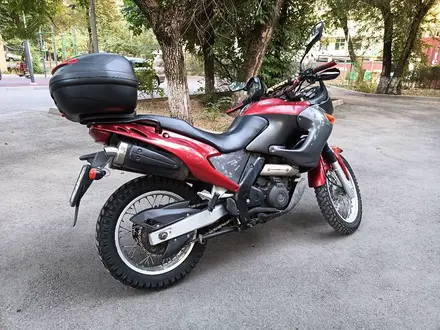 Aprilia  Pegasso 650 2002 года за 1 399 000 тг. в Алматы