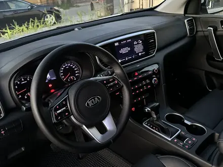 Kia Sportage 2021 года за 13 500 000 тг. в Шымкент – фото 9